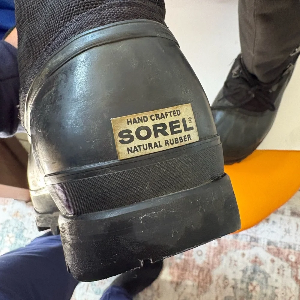 Sorel Black Tall Waterproof Winter Boots- Size 7 - Picture 7 of 10